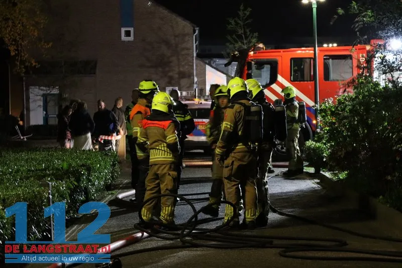 Bewoner door brandweer uit huis gehaald Dongen 112 De Langstraat
