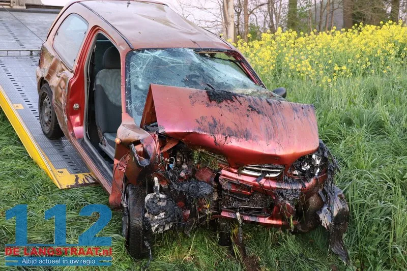 Automobilist zwaargewond bij ongeluk in Sprang-Capelle 28 Automobilist zwaargewond bij ongeluk in Sprang-Capelle 112 De Langstraat