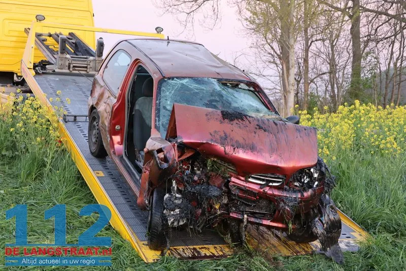 Automobilist zwaargewond bij ongeluk in Sprang-Capelle 29 Automobilist zwaargewond bij ongeluk in Sprang-Capelle 112 De Langstraat