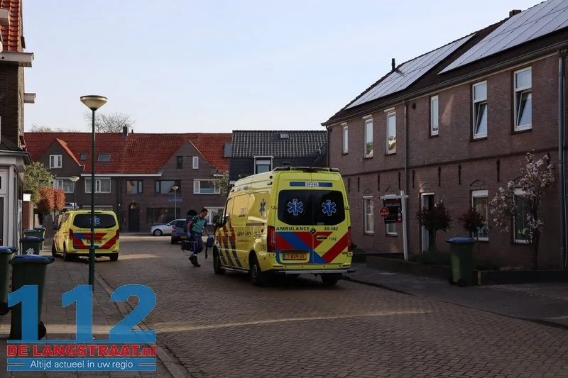 Baby verdrinkt bijna tijdens het baden, kind met spoed naar het ziekenhuis Kaatsheuvel 112 De Langstraat