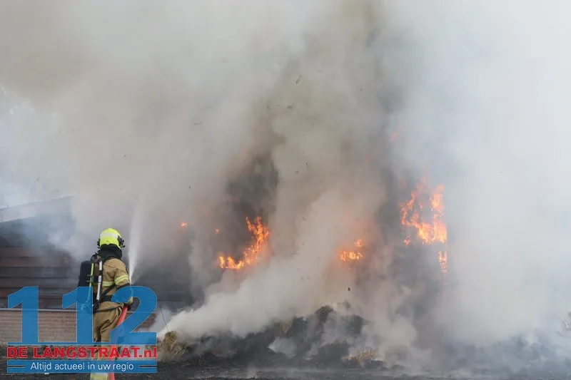 Brand in hooischuur bij dierenpension in Oudheusden 112 De Langstraat