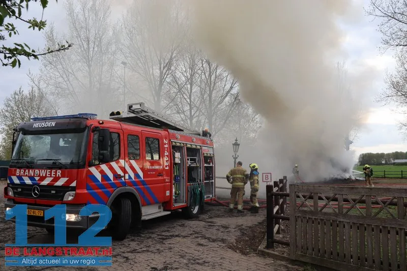 Brand in hooischuur bij dierenpension in Oudheusden 112 De Langstraat