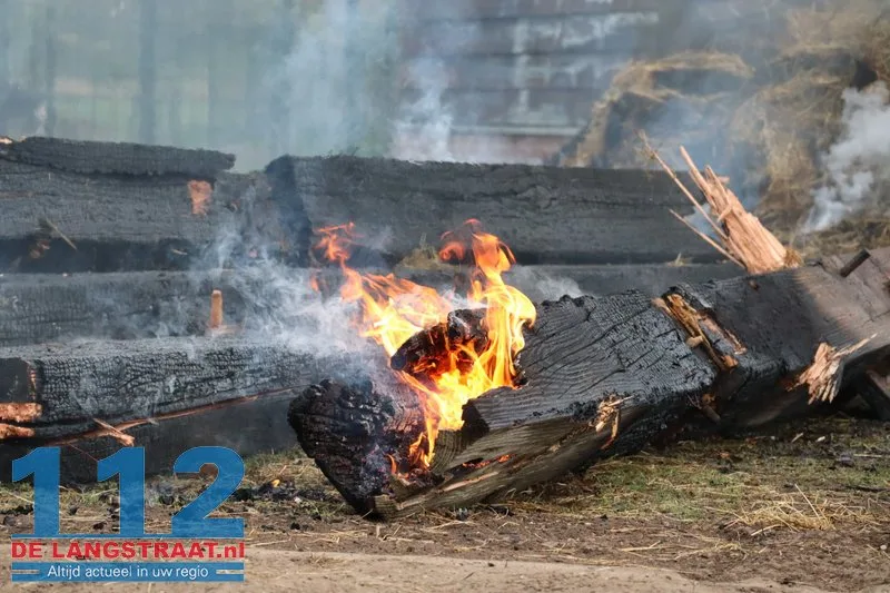 Brand in hooischuur bij dierenpension in Oudheusden 112 De Langstraat