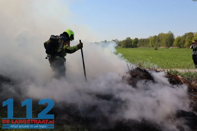 Veel rook bij buitenbrand Lage Zandschel Kaatsheuvel 112 De Langstraat
