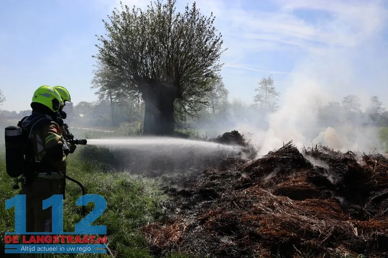 Veel rook bij buitenbrand Lage Zandschel Kaatsheuvel 112 De Langstraat