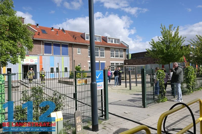 Rookontwikkeling door defecte lamp leidt tot ontruiming Teresiaschool Waalwijk 112 De Langstraat