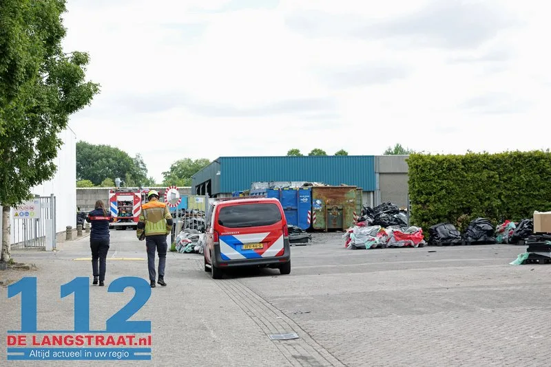 Brandweer voorkomt erger bij bedrijfspand DRI Rubber Waalwijk 112 De Langstraat