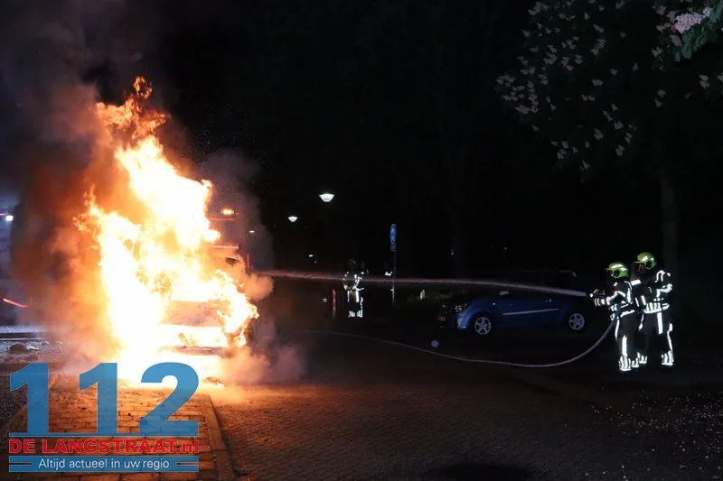 Bestelbus in brand gestoken Dintel Kaatsheuvel 112 De Langstraat