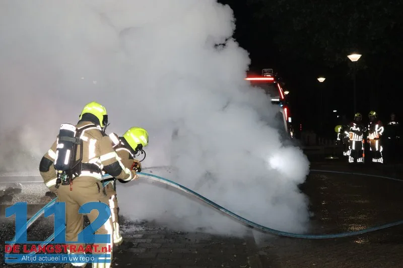 Bestelbus in brand gestoken Dintel Kaatsheuvel 112 De Langstraat