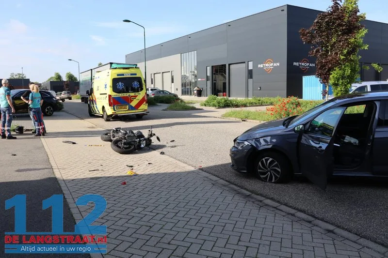 Motorrijder gewond bij botsing met twee auto’s in Kaatsheuvel 112 De Langstraat