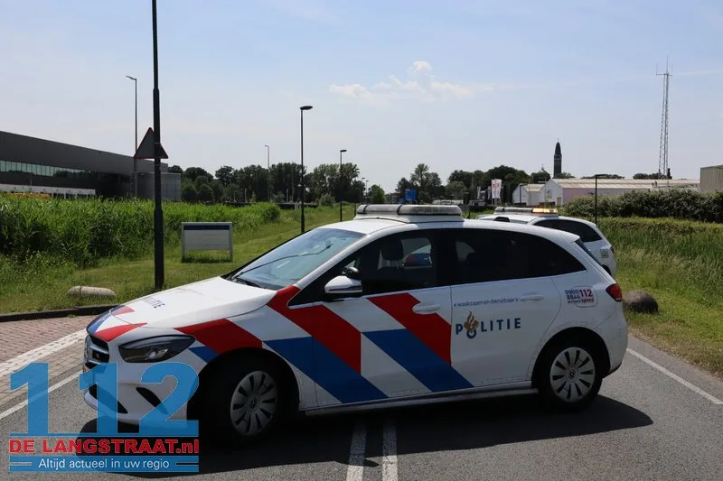 Opnieuw raak op berucht kruispunt Weteringweg: Twee auto's botsen op elkaar 112 De Langstraat