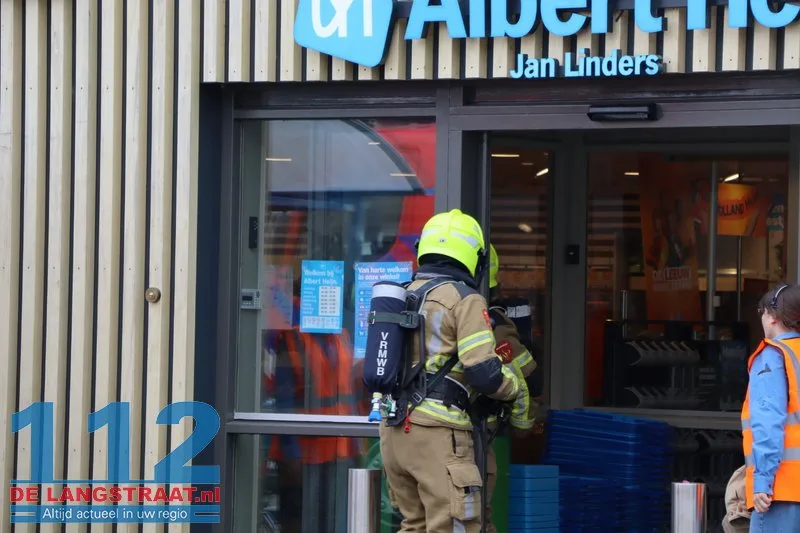 Medewerkers Albert Heijn Sprang-Capelle ruiken vreemde lucht en bellen de brandweer 5 Medewerkers Albert Heijn Sprang-Capelle ruiken vreemde lucht en bellen de brandweer 112 De Langstraat