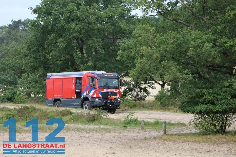 Man en vrouw ontdekken smeulend kampvuur in Loonse en Drunense Duinen en slaan alarm bij brandweer 112 De Langstraat