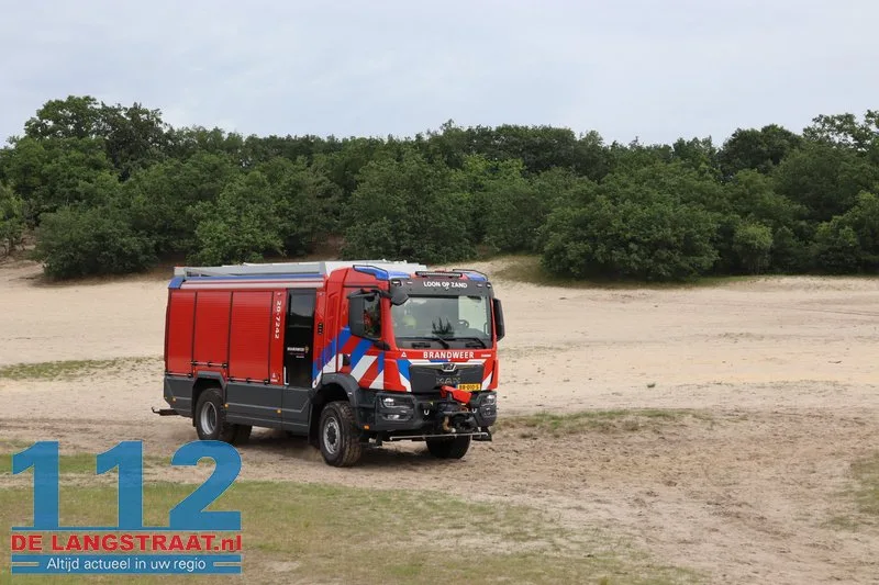 Man en vrouw ontdekken smeulend kampvuur in Loonse en Drunense Duinen en slaan alarm bij brandweer 112 De Langstraat