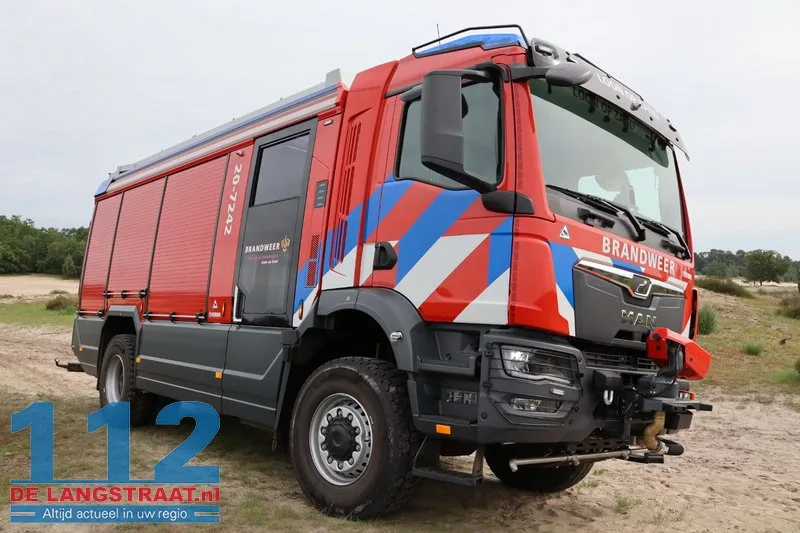 Man en vrouw ontdekken smeulend kampvuur in Loonse en Drunense Duinen en slaan alarm bij brandweer 112 De Langstraat