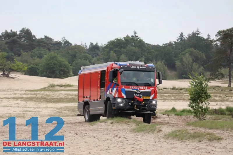 Man en vrouw ontdekken smeulend kampvuur in Loonse en Drunense Duinen en slaan alarm bij brandweer 112 De Langstraat