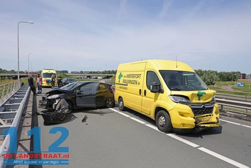 Kettingbotsing met drie voertuigen op A59 zorgt voor flinke file vanaf Kaatsheuvel 112 De Langstraat