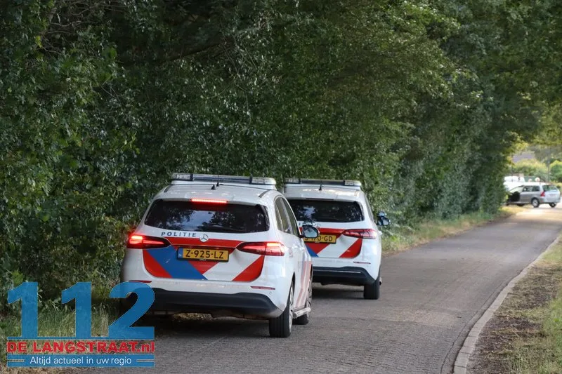 Voor derde keer brandmelding bij gekraakte boerderij Waspik 1 Voor derde keer brandmelding bij gekraakte boerderij Waspik 112 De Langstraat