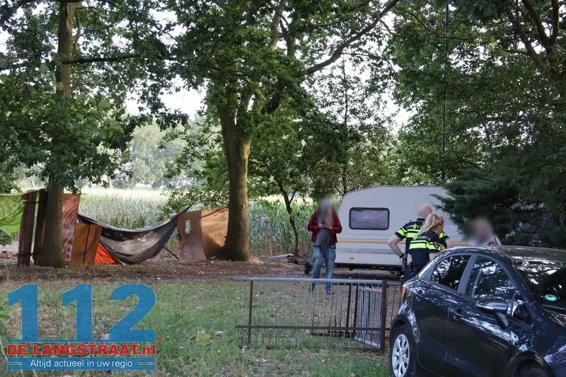 Voor derde keer brandmelding bij gekraakte boerderij Waspik 3 Voor derde keer brandmelding bij gekraakte boerderij Waspik 112 De Langstraat