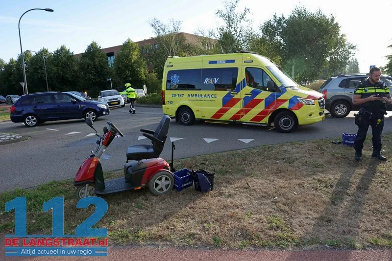 Bestuurder scootmobiel raakt gewond bij botsing met auto in Waalwijk 112 De Langstraat