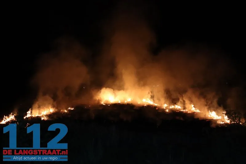 Akker in brand Kruisvaart Sprang-Capelle 1 Akker in brand Kruisvaart Sprang-Capelle 112 De Langstraat