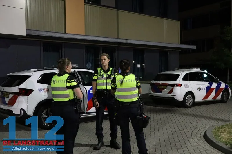 Persoon gewond bij steekpartij bij arbeidsmigrantencomplex Pompweg: verdachte aangehouden Waalwijk 112 De Langstraat