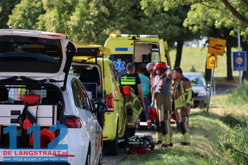 Wielrenner valt in droge sloot in Doeveren en raakt zwaargewond 112 De Langstraat