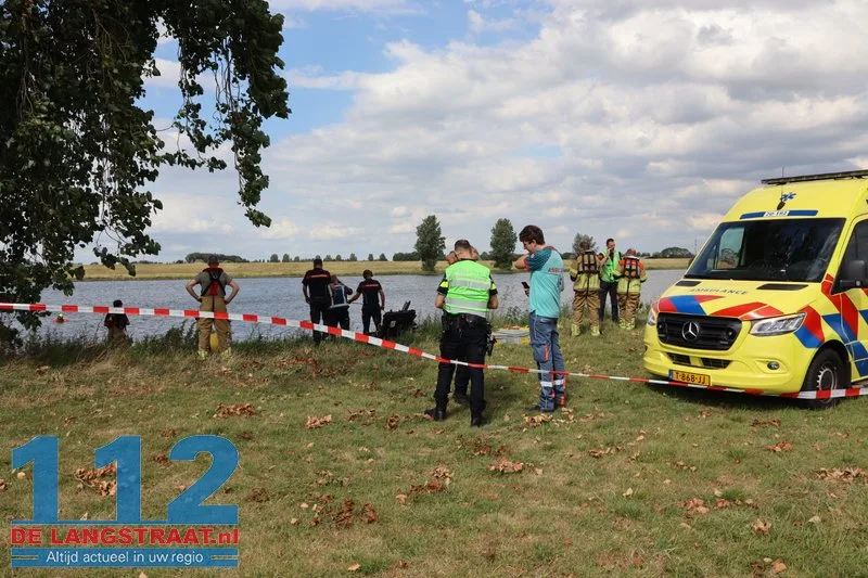 Man (67) verdronken na sprong van boot in de Bergsche Maas bij Waspik 9 Man (67) verdronken na sprong van boot in de Bergsche Maas bij Waspik 112 De Langstraat
