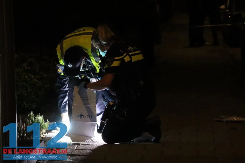 Explosief gaat in bij voordeur woning Drunen, muren zwartgeblakerd 112 De Langstraat
