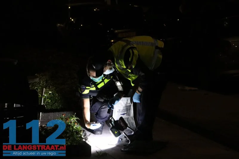 Explosief gaat in bij voordeur woning Drunen, muren zwartgeblakerd 112 De Langstraat