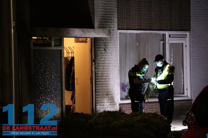 Explosief gaat in bij voordeur woning Drunen, muren zwartgeblakerd 112 De Langstraat