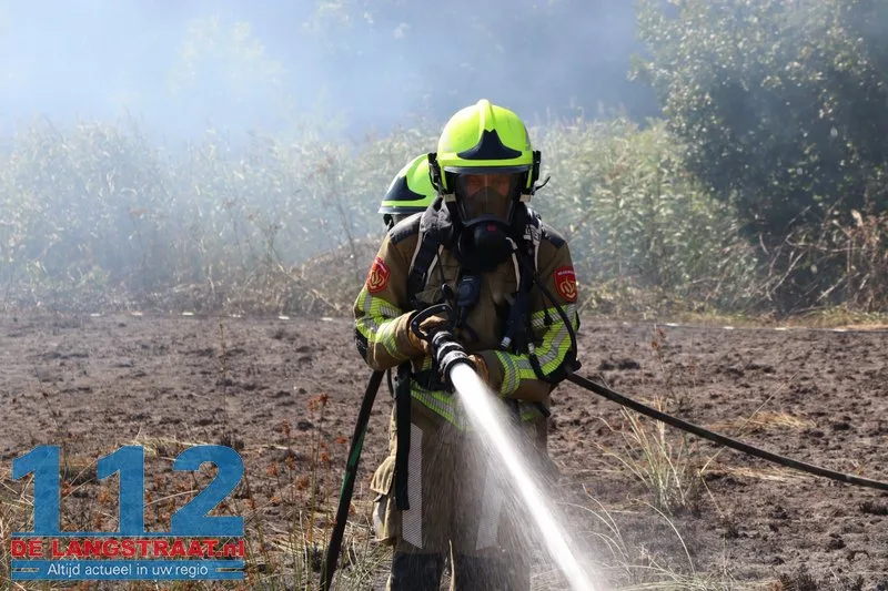 Felle natuurbrand in bosgebied Kruisvaart Sprang-Capelle 112 De Langstraat