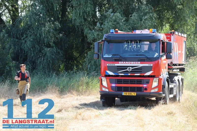Felle natuurbrand in bosgebied Kruisvaart Sprang-Capelle 112 De Langstraat