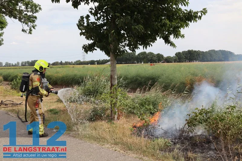 Bermbrand snel geblust in buitengebied van ’s Gravenmoer 112 De Langstraat