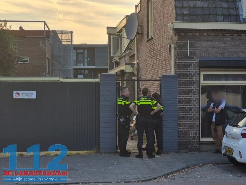 Meerdere politie-eenheden bij woning aan Marktstraat in Kaatsheuvel 112 De Langstraat