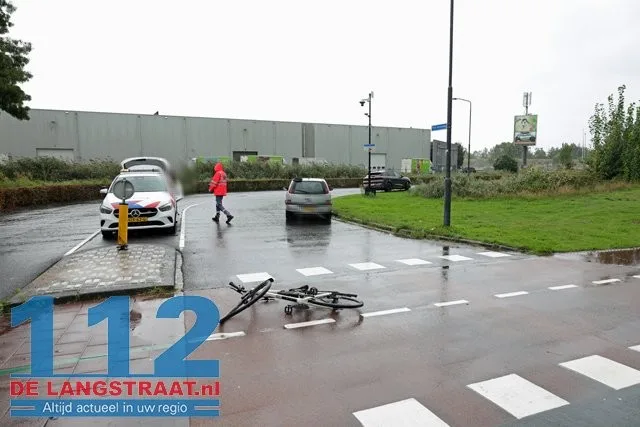 Fietser lichtgewond bij aanrijding op Cartografenweg: Berucht fietspad opnieuw decor van ongeval 112 De Langstraat