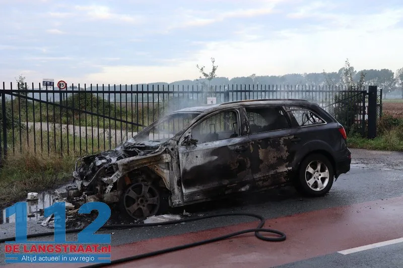 Auto volledig uitgebrand op Moersedreef in Kaatsheuvel 112 De Langstraat