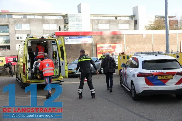 Voetgangster zwaargewond bij aanrijding op parkeerterrein Nettorama: VOA verricht uitgebreid onderzoek 112 De Langstraat