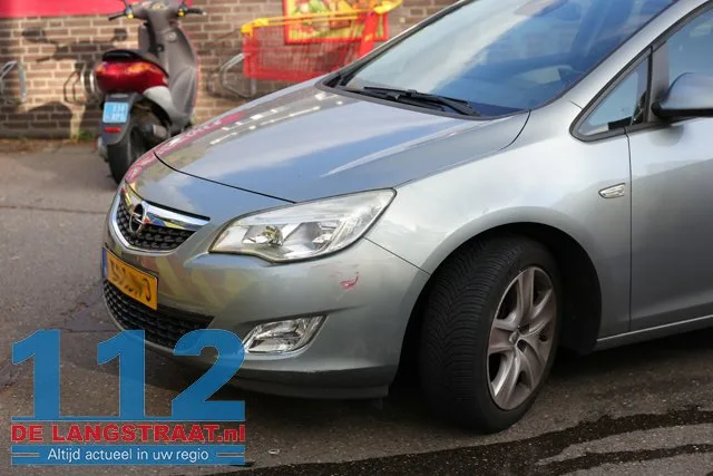 Voetgangster zwaargewond bij aanrijding op parkeerterrein Nettorama: VOA verricht uitgebreid onderzoek 112 De Langstraat