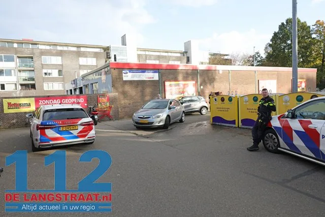 Voetgangster zwaargewond bij aanrijding op parkeerterrein Nettorama: VOA verricht uitgebreid onderzoek 112 De Langstraat