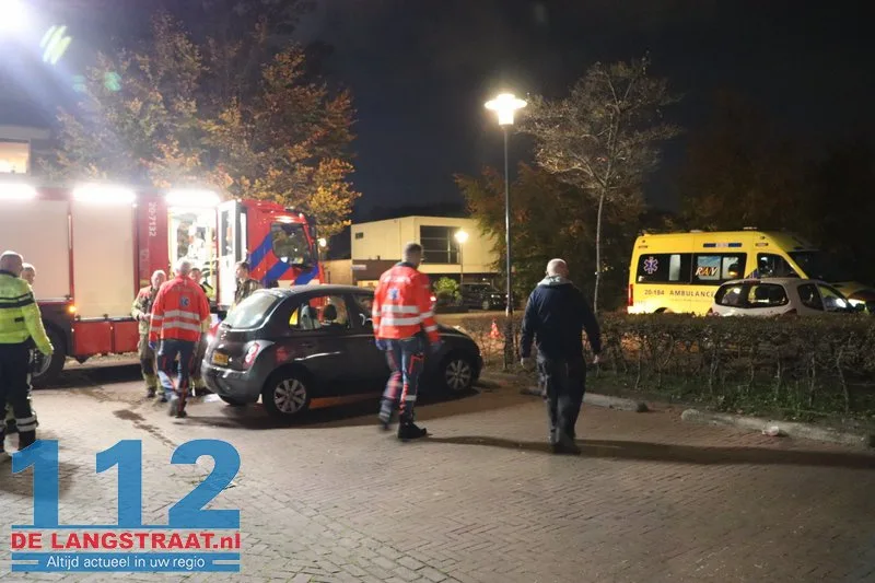 Keukenbrand veroorzaakt fikse rookontwikkeling in Cortembergstraat: Omwonenden tijdelijk geëvacueerd 16 Keukenbrand veroorzaakt fikse rookontwikkeling in Cortembergstraat: Omwonenden tijdelijk geëvacueerd 112 De Langstraat