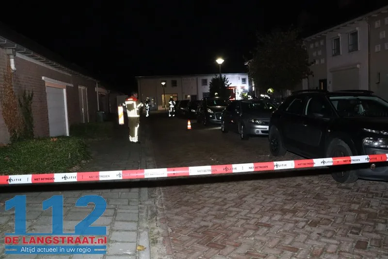 Gaslek bij auto zorgt voor explosiegevaar in Kaatsheuvel: omwonenden mogen huis niet uit 1 Gaslek bij auto zorgt voor explosiegevaar in Kaatsheuvel: omwonenden mogen huis niet uit 112 De Langstraat