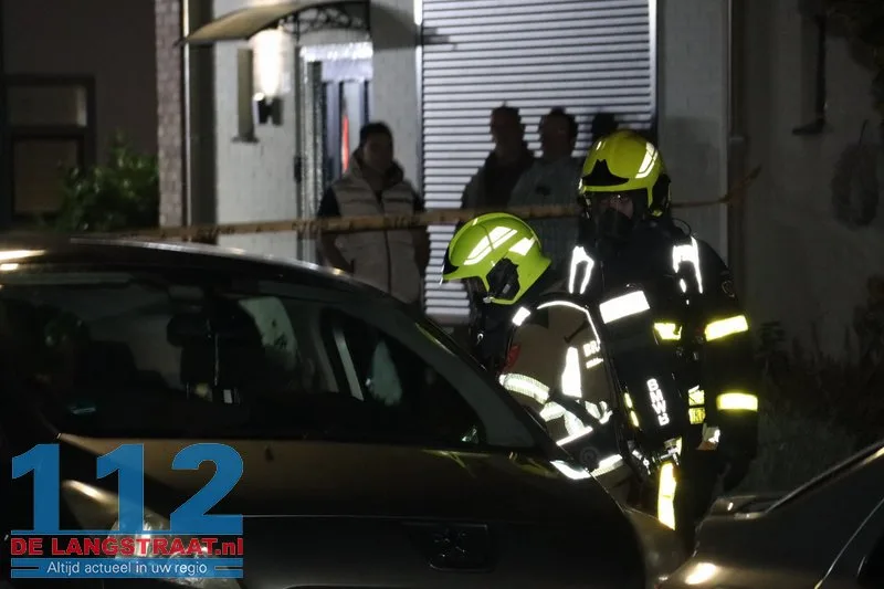 Gaslek bij auto zorgt voor explosiegevaar in Kaatsheuvel: omwonenden mogen huis niet uit 6 Gaslek bij auto zorgt voor explosiegevaar in Kaatsheuvel: omwonenden mogen huis niet uit 112 De Langstraat
