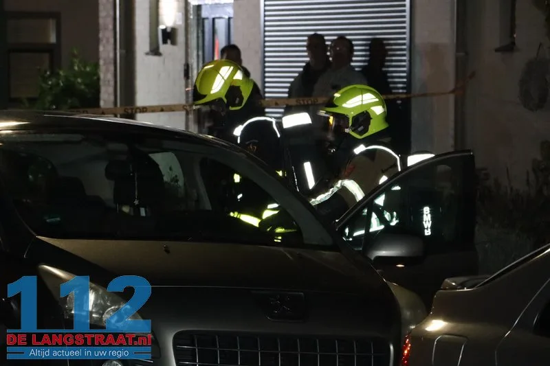 Gaslek bij auto zorgt voor explosiegevaar in Kaatsheuvel: omwonenden mogen huis niet uit 7 Gaslek bij auto zorgt voor explosiegevaar in Kaatsheuvel: omwonenden mogen huis niet uit 112 De Langstraat