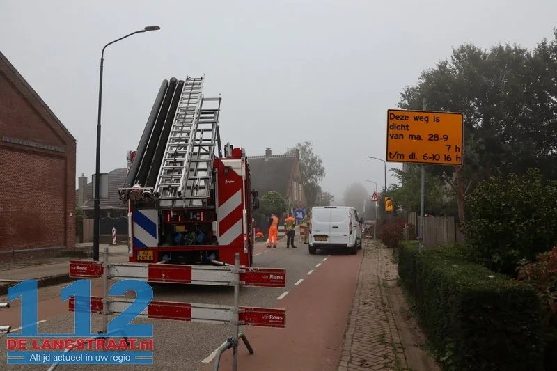 Gasleiding geraakt tijdens graafwerkzaamheden in Waspik 112 De Langstraat