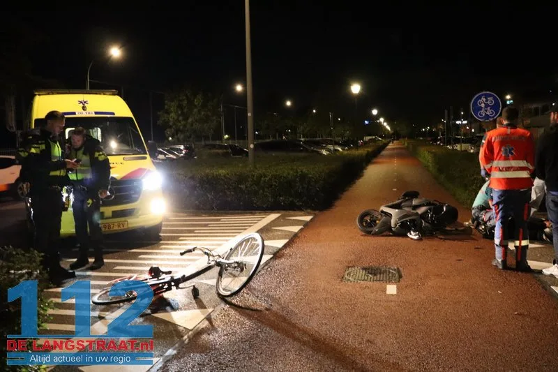 Scooterrijdster en fietsende jongen komen ten val op De Gaard: Jongen aangehouden na ongeval 112 De Langstraat