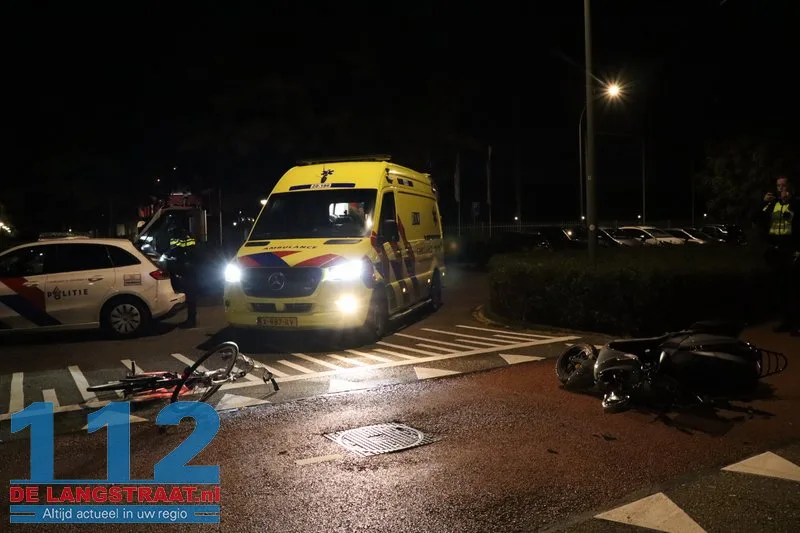 Scooterrijdster en fietsende jongen komen ten val op De Gaard: Jongen aangehouden na ongeval 112 De Langstraat