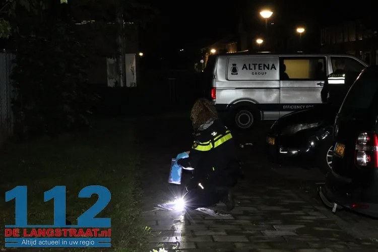 Schoten gelost in straat in Waalwijk, kogelgaten in ruiten van woning 112 De Langstraat