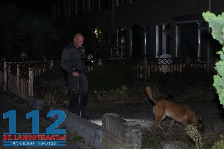 Schoten gelost in straat in Waalwijk, kogelgaten in ruiten van woning 112 De Langstraat